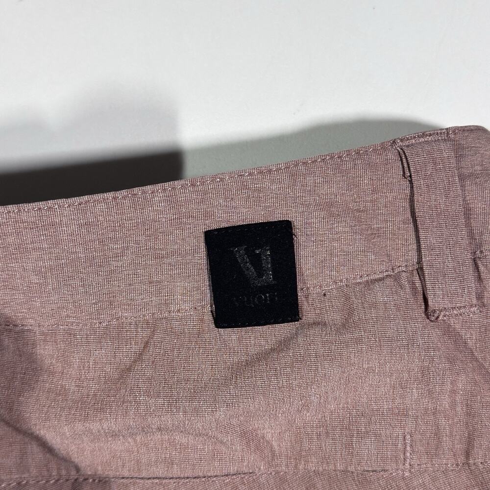 Vuori Aim Shorts Men's Sz 33 8" Performance Chino Golf Salmon Pink Stretch V368 - Picture 4 of 8